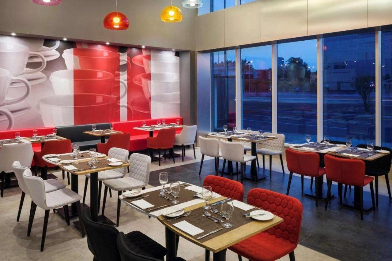 Ibis Malik Road 3*