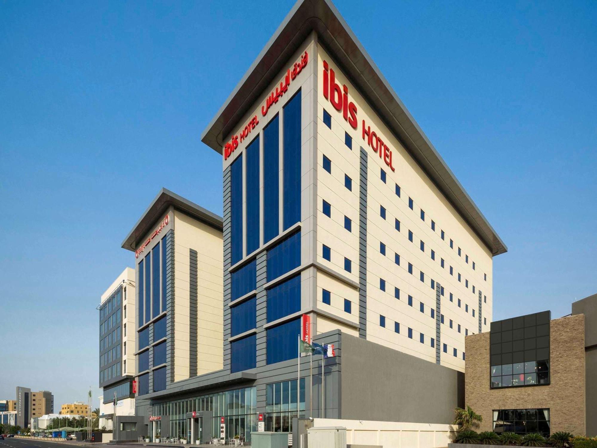 Hotel Ibis Malik Road 3*